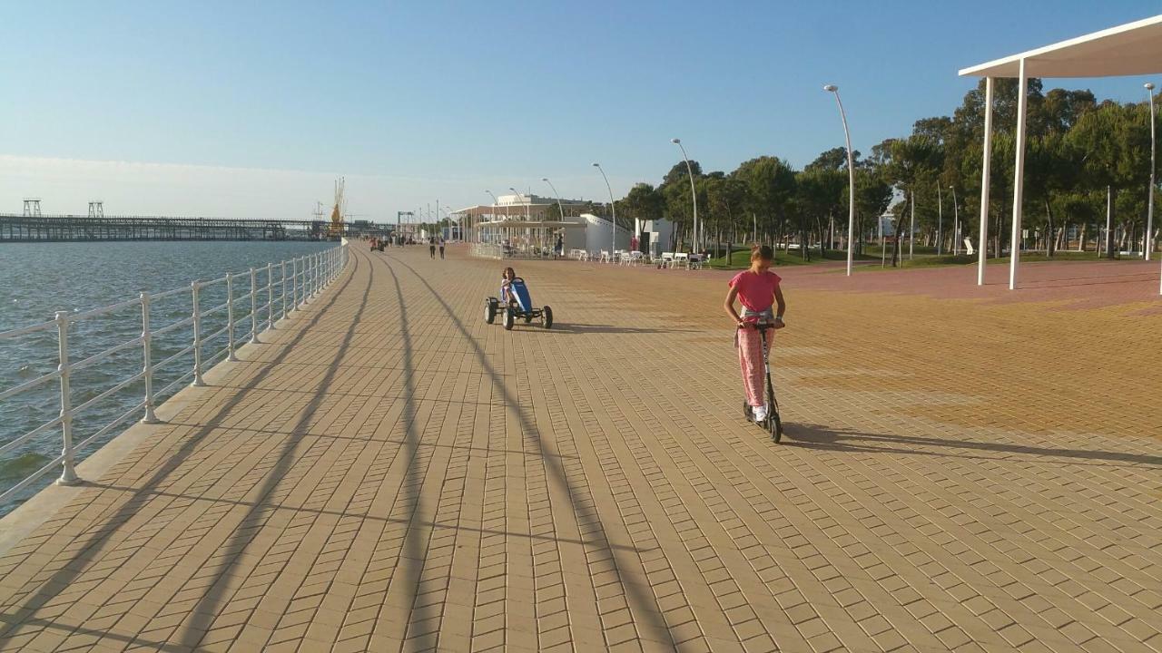 Duplex En Huelva A 15 Minutos En Coche De Las Mejores Playas De Espana Esterno foto
